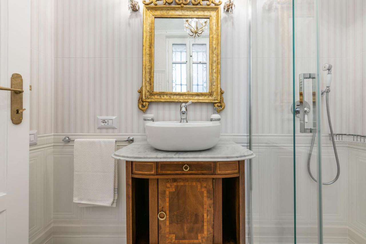 Regina Elena - Antica Dimora, Bastione S. Remy Apartment Cagliari Bagian luar foto